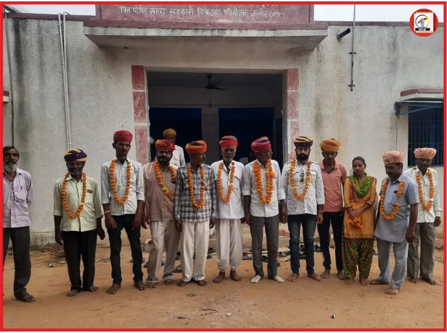 डूडसी सहकारी समिति के नवनिर्वाचित अध्यक्ष भवरसिंह चौहान ने किया पदभार ग्रहण