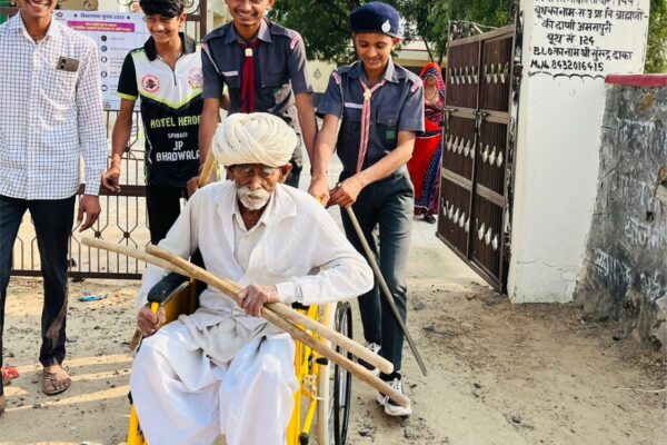 जिले में 10 लाख 15 हजार 386 मतदाताओं ने अपने मताधिकार का प्रयोग किया